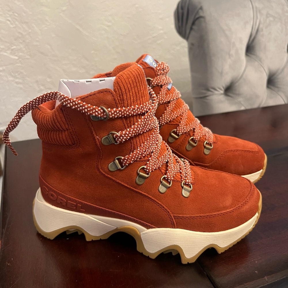 Sorel Kinetic, Autumn Spice Orange, Suede Boots